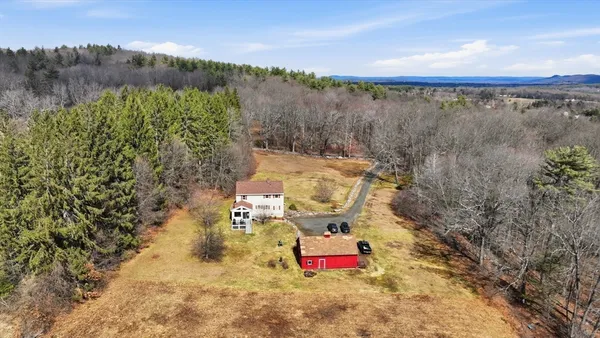 a picture of a black and white wall