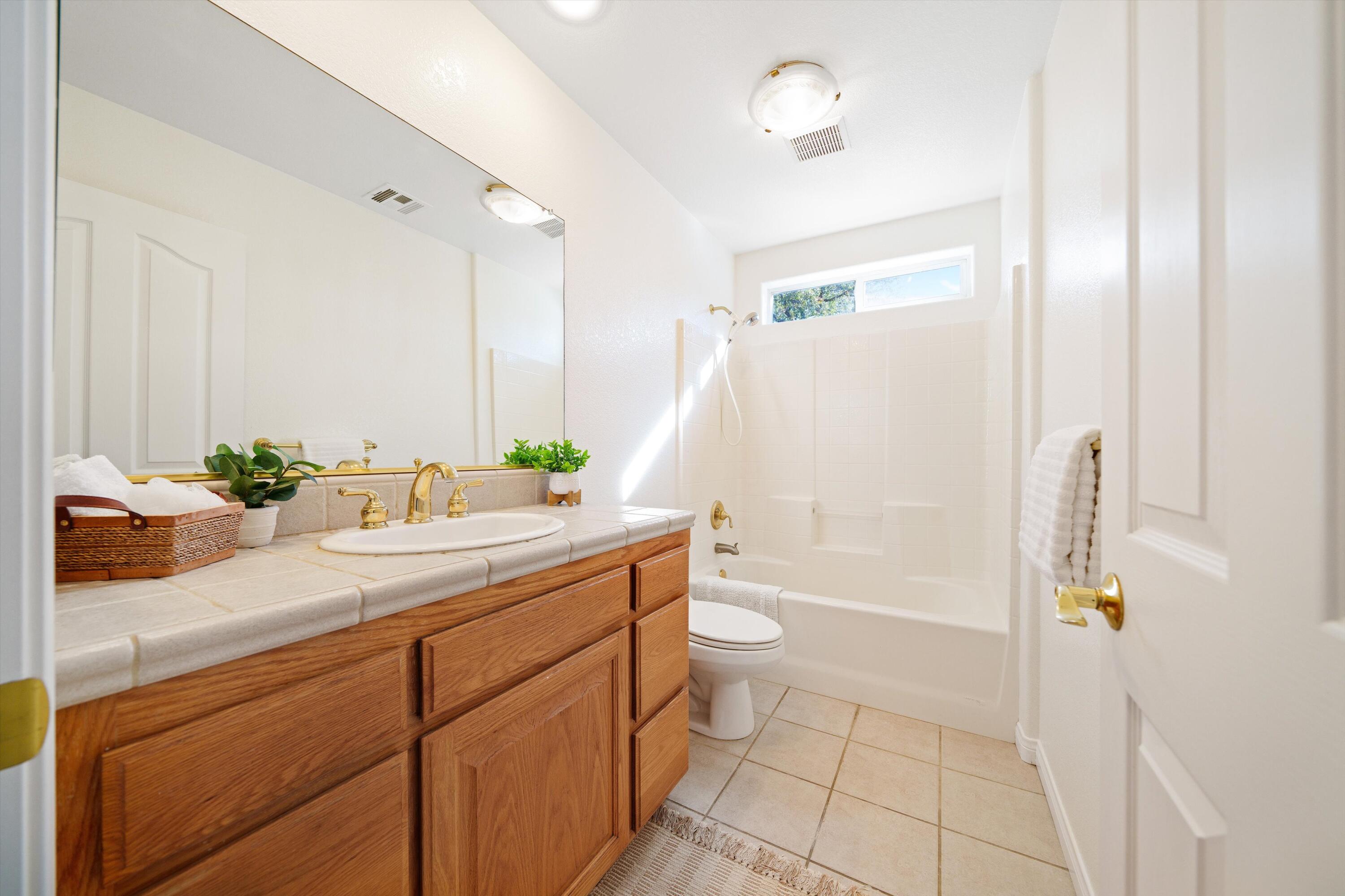 30740 Fox Ridge Court Tehachapi, CA 93561 - Photo 12 of 29 11-JYP03626