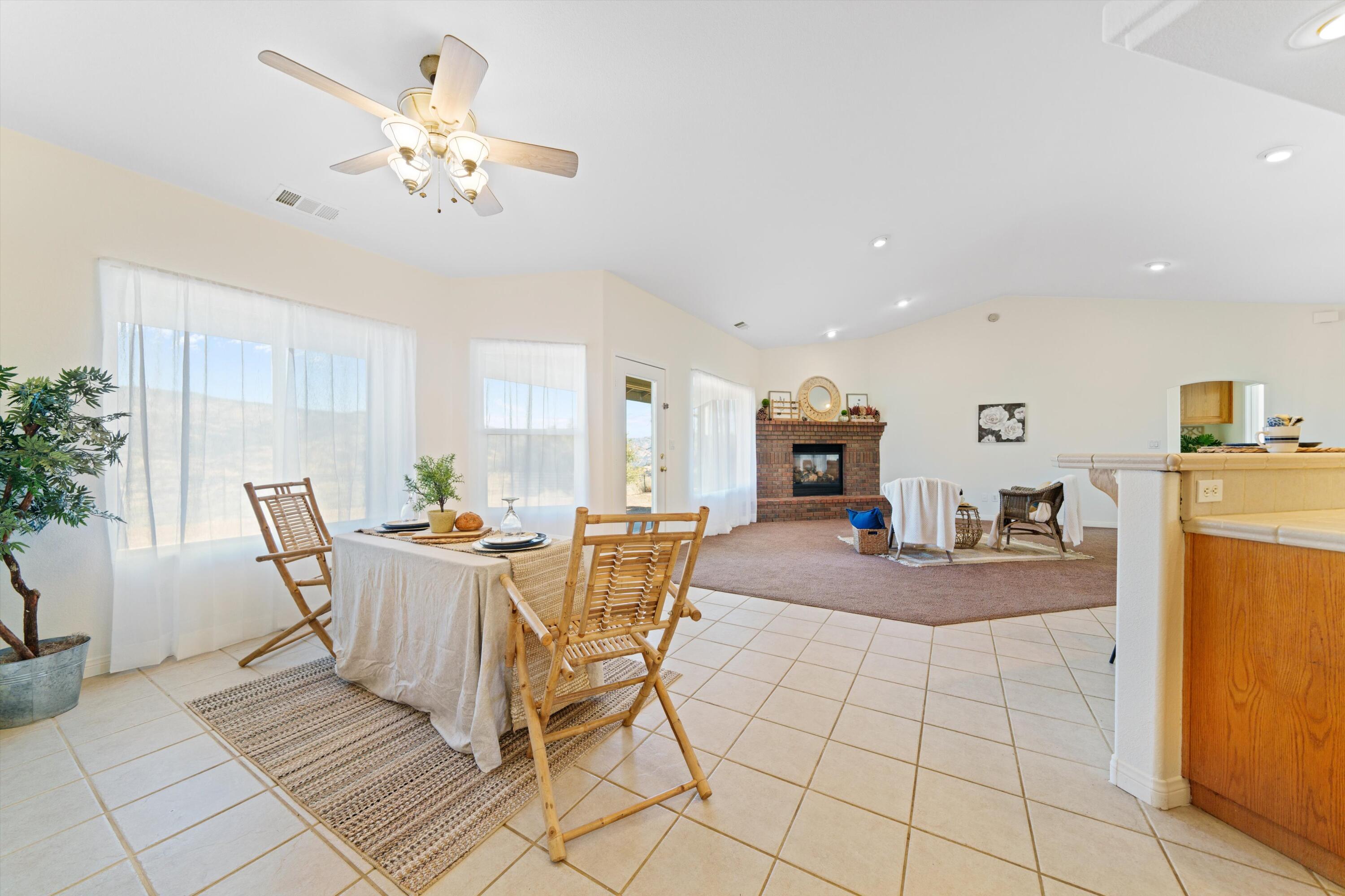 30740 Fox Ridge Court Tehachapi, CA 93561 - Photo 16 of 29 15-JYP03638