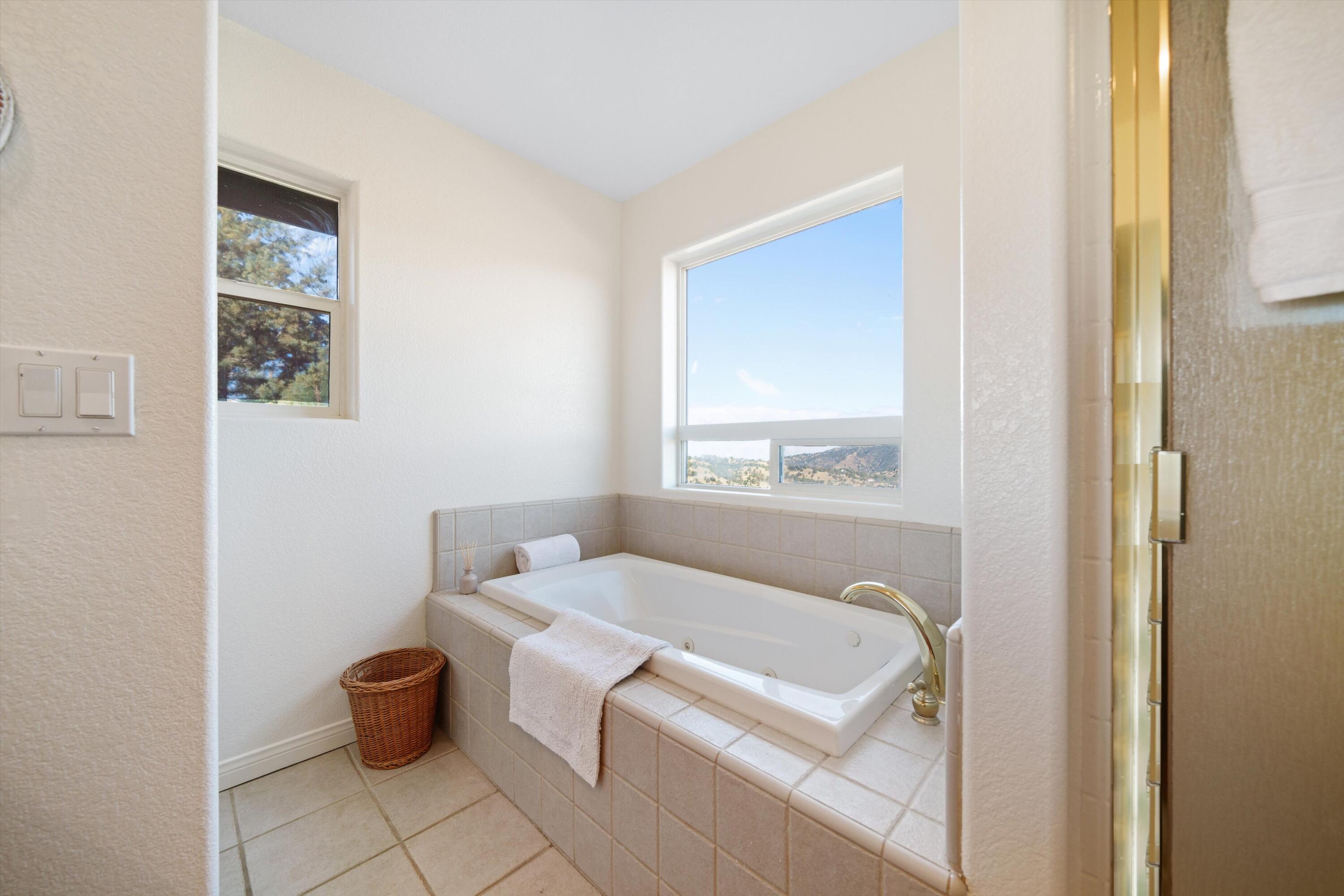 30740 Fox Ridge Court Tehachapi, CA 93561 - Photo 26 of 29 25-JYP03668