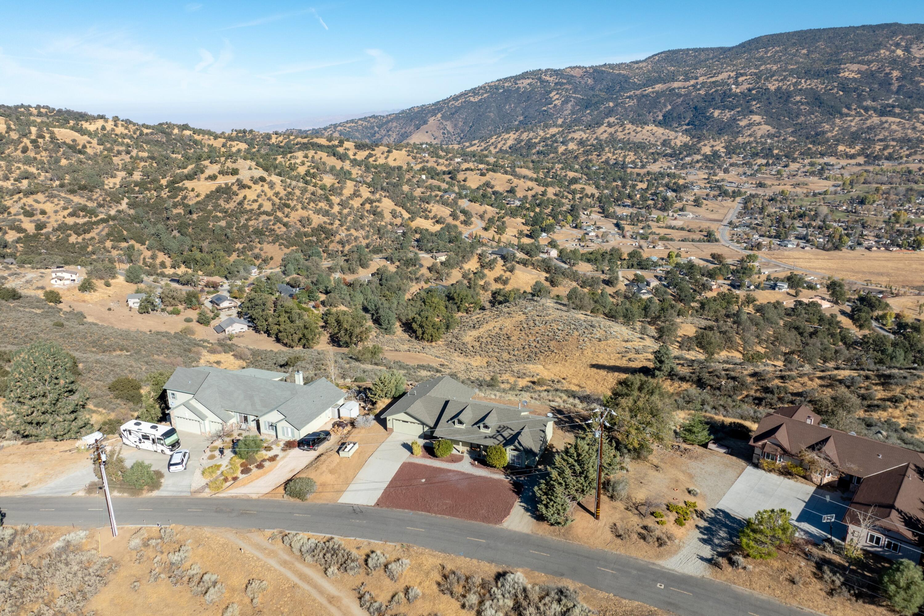 30740 Fox Ridge Court Tehachapi, CA 93561 - Photo 29 of 29 31-DJI_0336-HDR-Edit
