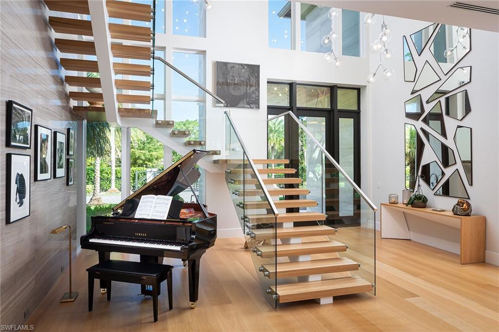 146 Myrtle Road Naples, FL 34108 - Photo 12 of 50