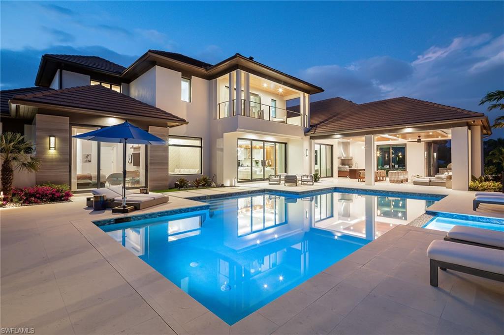 146 Myrtle Road Naples, FL 34108 - Photo 2 of 50