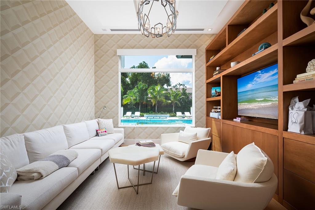 146 Myrtle Road Naples, FL 34108 - Photo 23 of 50