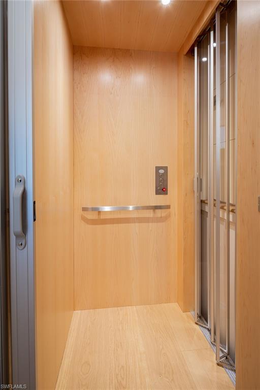 146 Myrtle Road Naples, FL 34108 - Photo 28 of 50