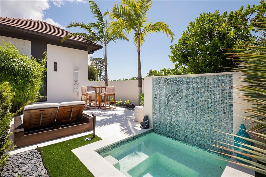 146 Myrtle Road Naples, FL 34108 - Photo 45 of 50