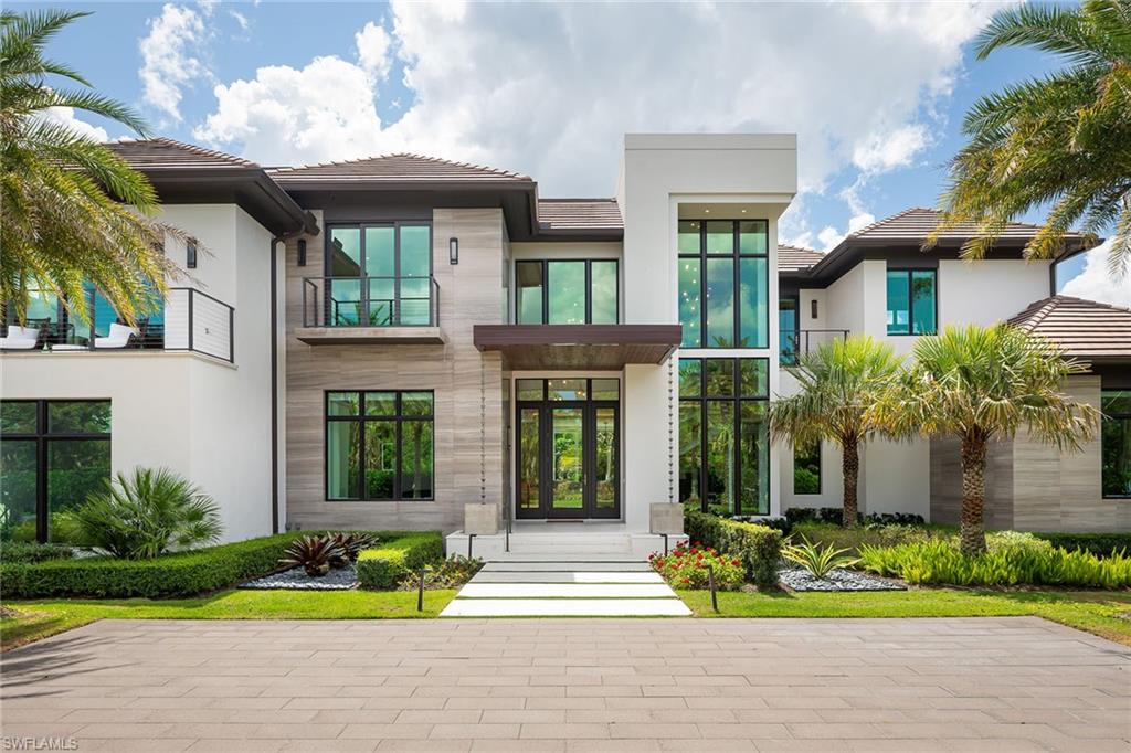 146 Myrtle Road Naples, FL 34108 - Photo 7 of 50