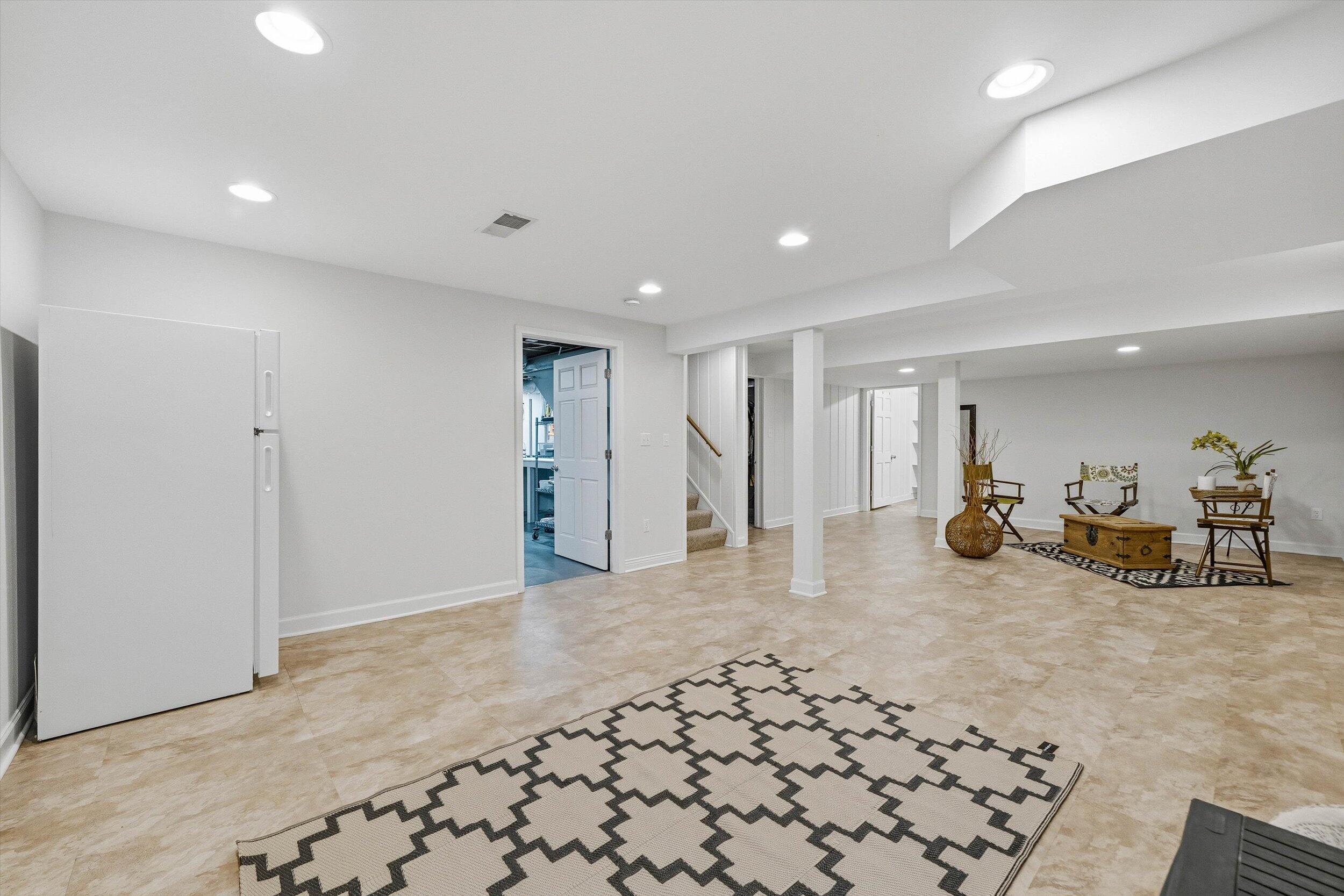9431 Hawthorne Road Mequon, WI 53097 - Photo 34 of 67 Large finished lower level