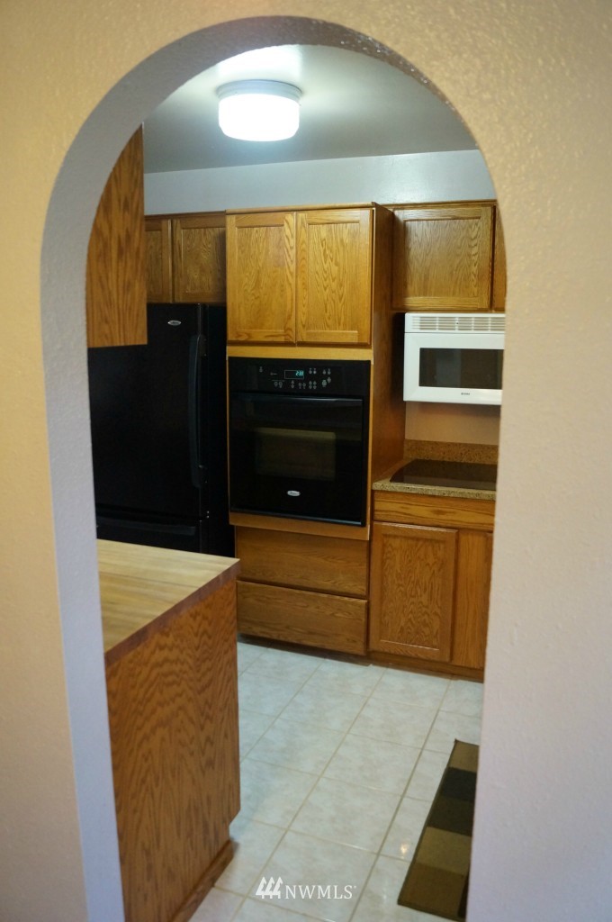 4304 Southeast 3rd Street Renton, WA 98059 - Photo 7 of 12