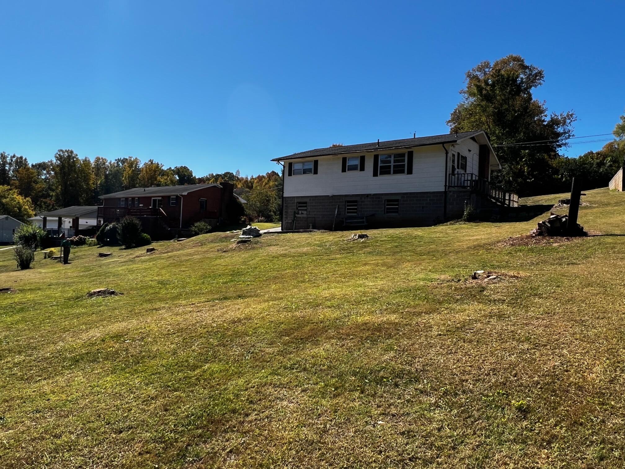 213 Woolsey Road Harriman, TN 37748 - Photo 6 of 26 IMG_7119