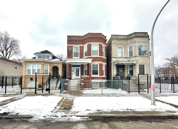 $300,500 | 6209 South Justine Street, Chicago, IL 60636