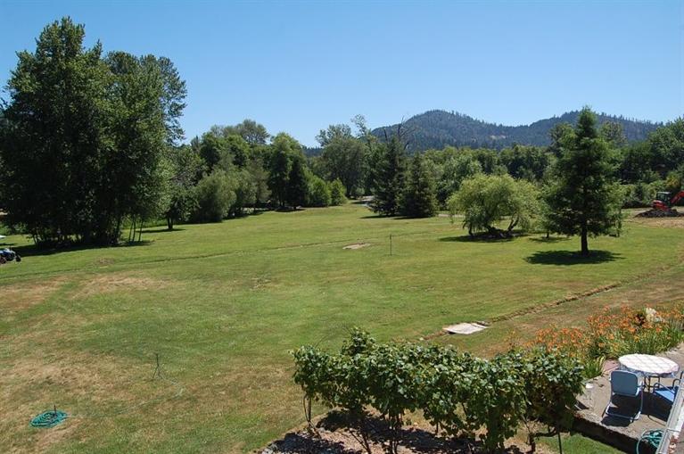 5290 Fish Hatchery Road Grants Pass, OR 97527 - Photo 20 of 35 Additional Photo