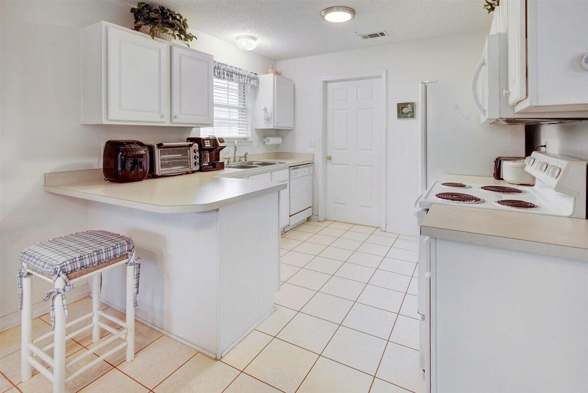 3932 Mesa Road Destin, FL 32541 - Photo 14 of 38 Gallery Image 14