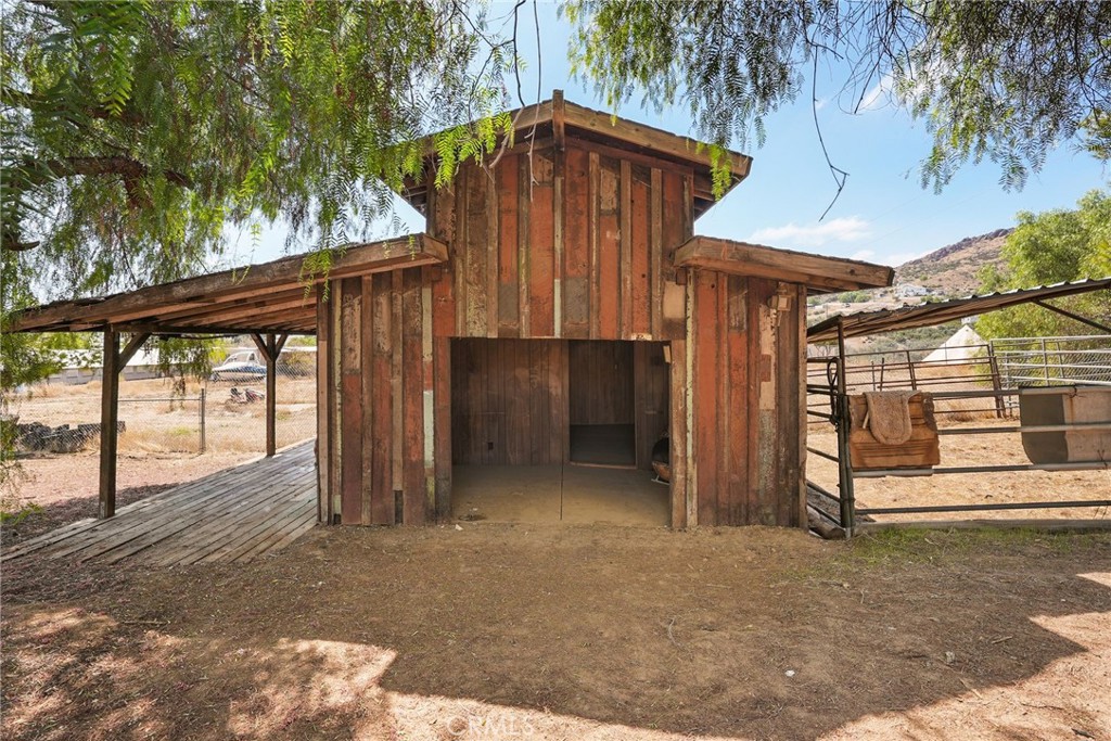 11560 Darling Road Agua Dulce, CA 91390 - Photo 70 of 75 Gallery Image 70