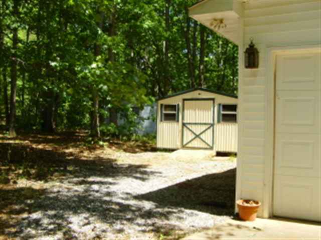 565 McElrath Road Starr, SC 29684 - Photo 17 of 20