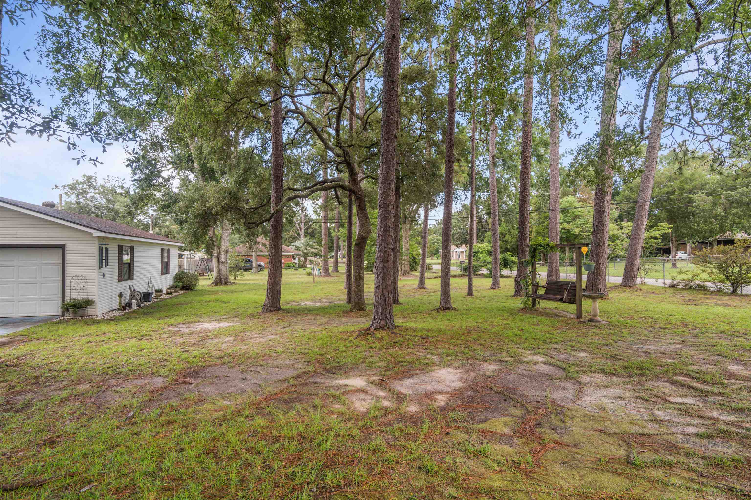 12324 Fernwood Drive Foley, AL 36535 - Photo 2 of 28