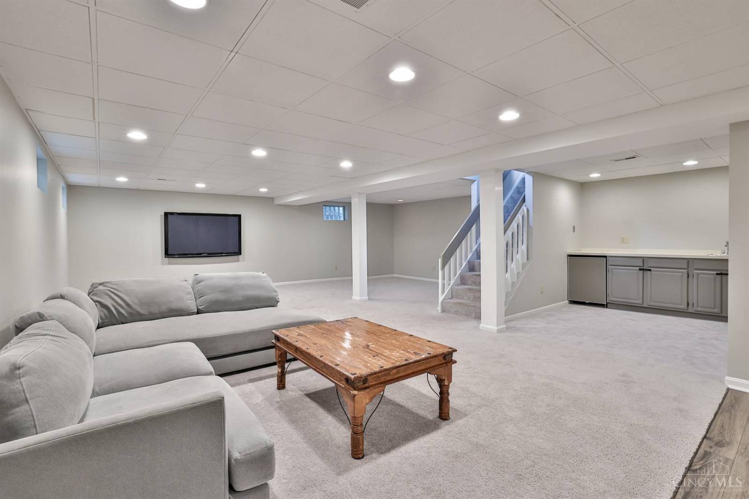 7955 Shawnee Run Road Cincinnati, OH 45243 - Photo 36 of 79