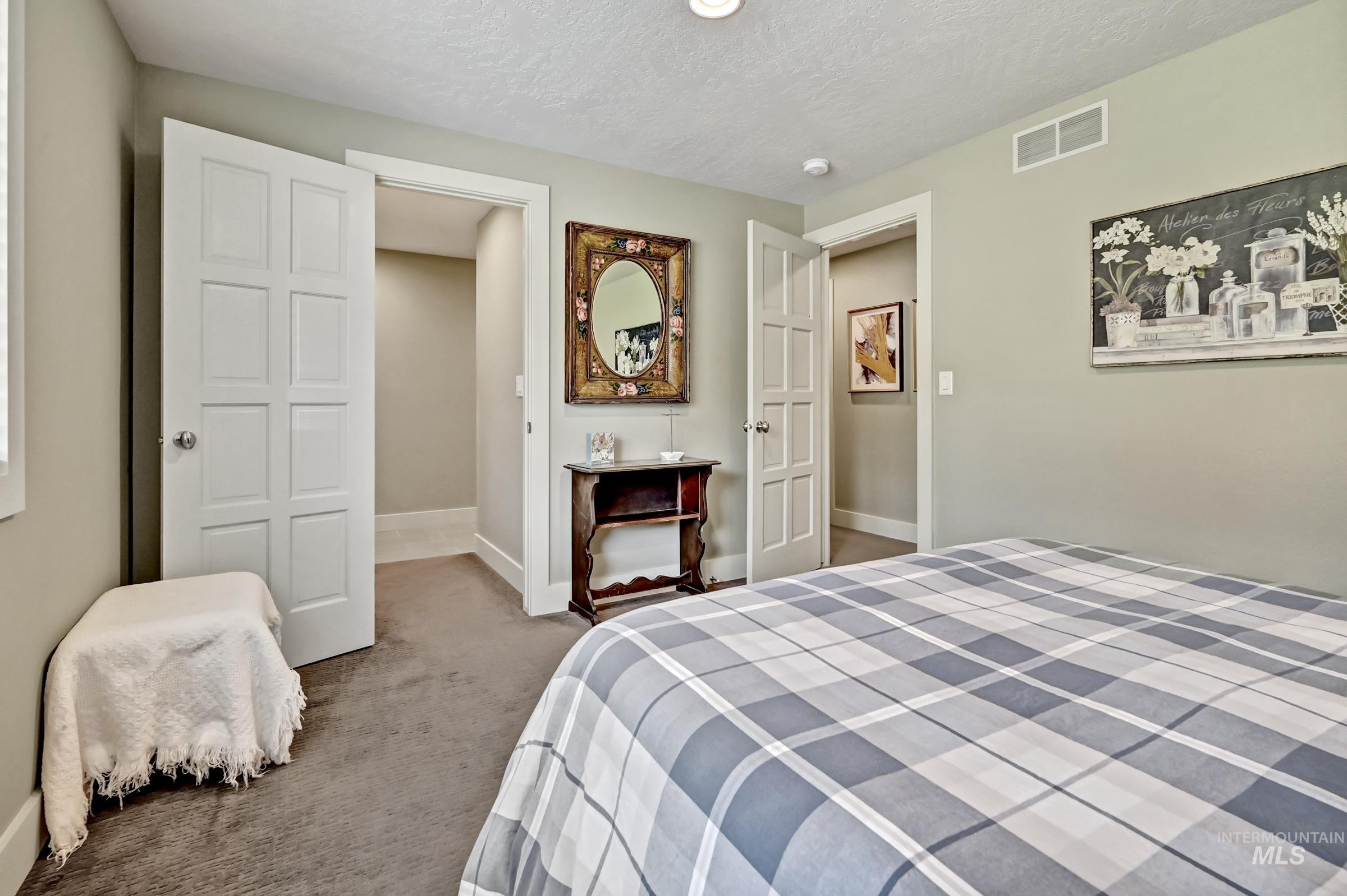 709 East Braemere Road Boise, ID 83702 - Photo 22 of 50