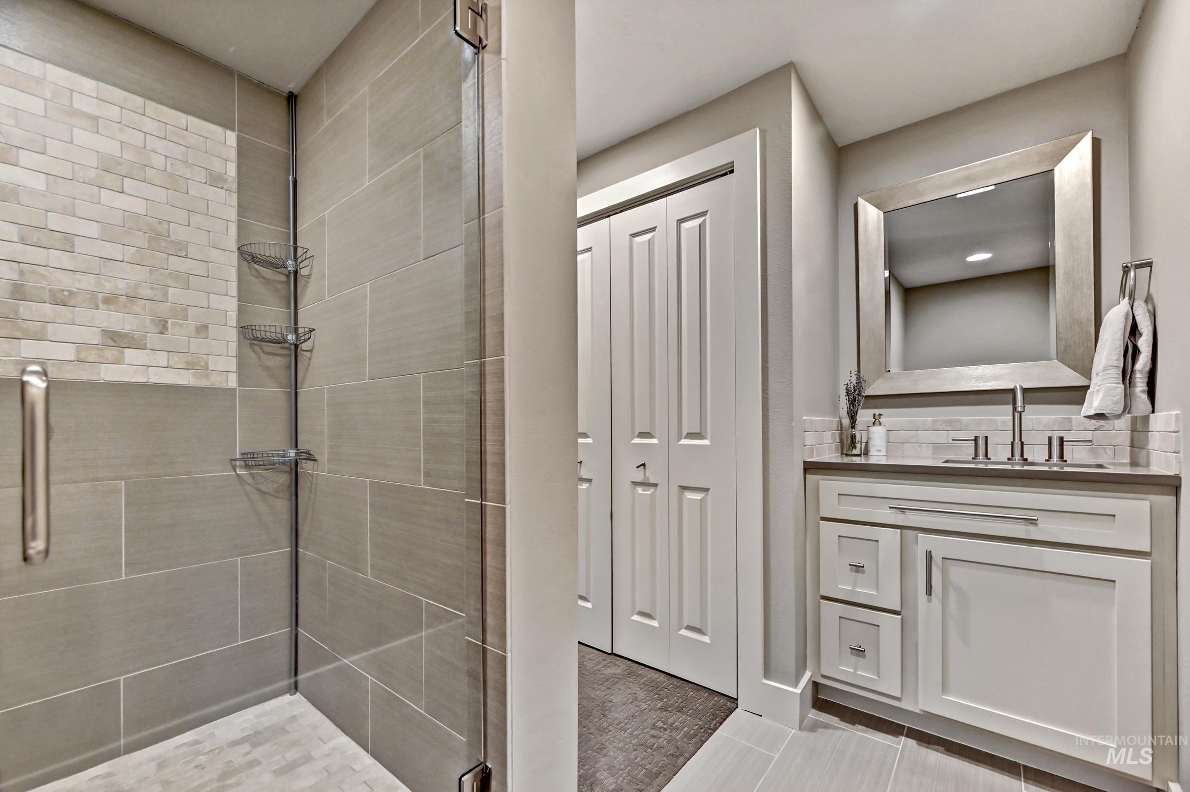 709 East Braemere Road Boise, ID 83702 - Photo 23 of 50