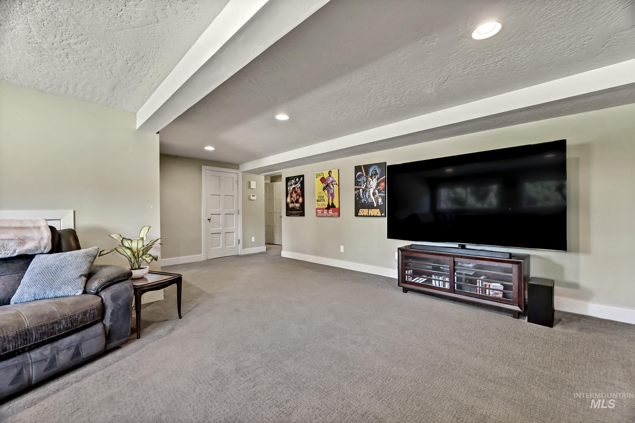 709 East Braemere Road Boise, ID 83702 - Photo 25 of 50