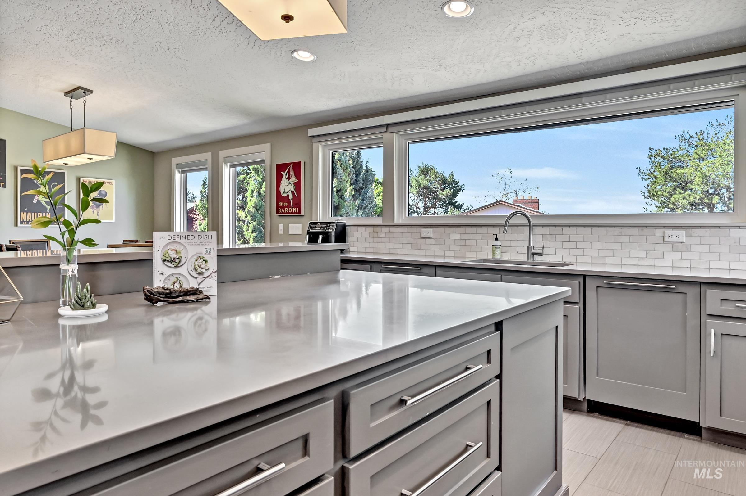 709 East Braemere Road Boise, ID 83702 - Photo 8 of 50