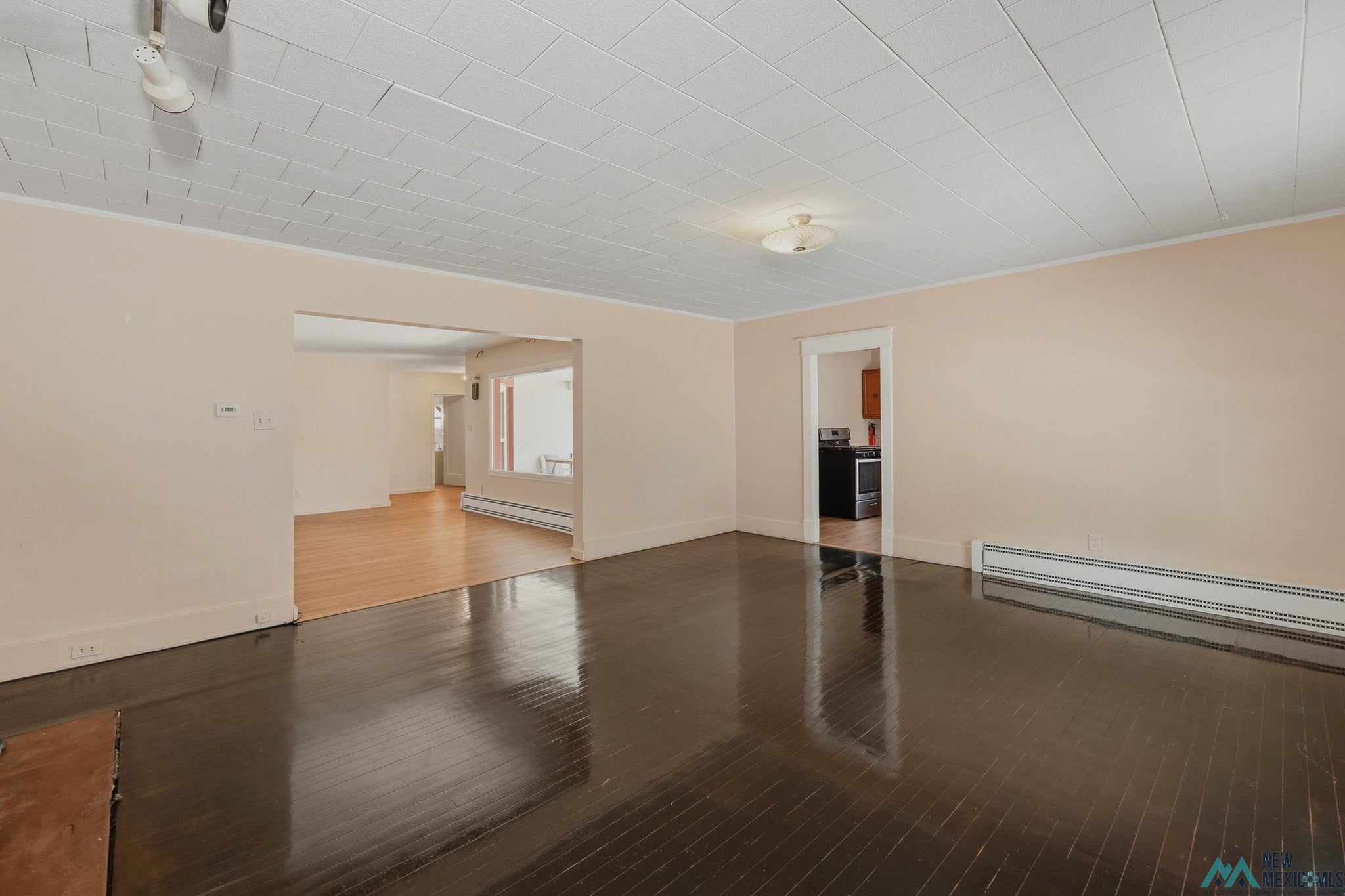 610 Galisteo Avenue Raton, NM 87740 - Photo 6 of 27 Gallery Image 6