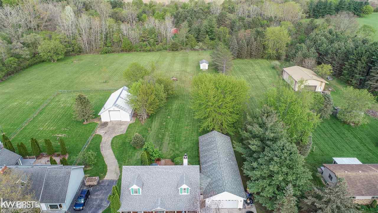 5430 North Gale Road Davison, MI 48423 - Photo 7 of 48 50042626-8.JPG