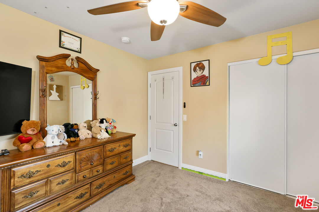 9225 Flax Place Riverside, CA 92503 - Photo 25 of 35