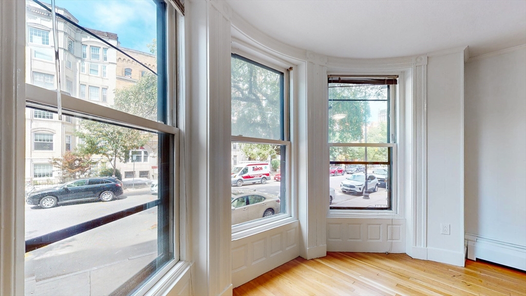 513 Beacon Street, Unit 3 Boston, MA 02215 - Photo 5 of 14