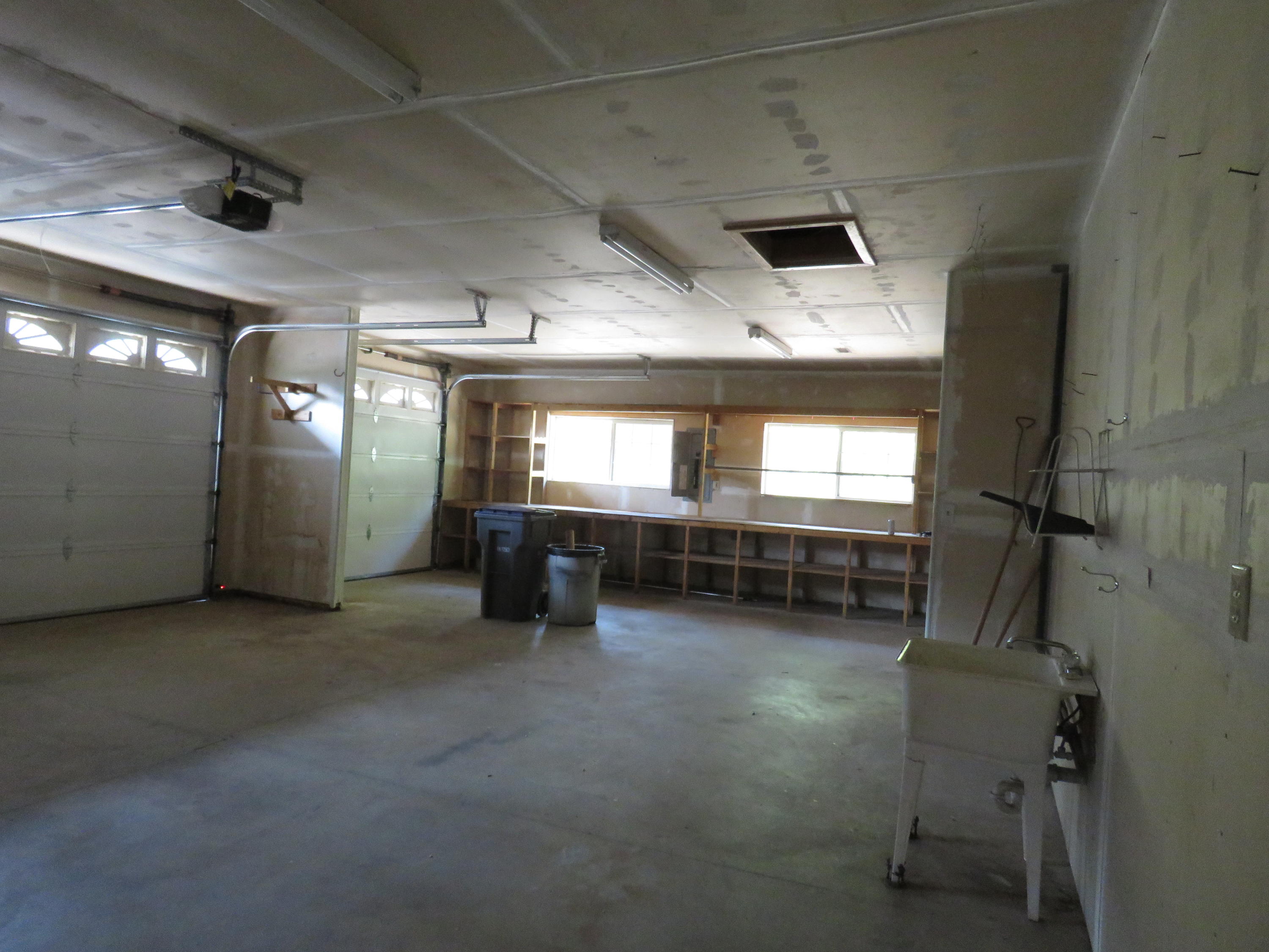 8200 Ritts Mill Road Shingletown, CA 96088 - Photo 18 of 22 garage