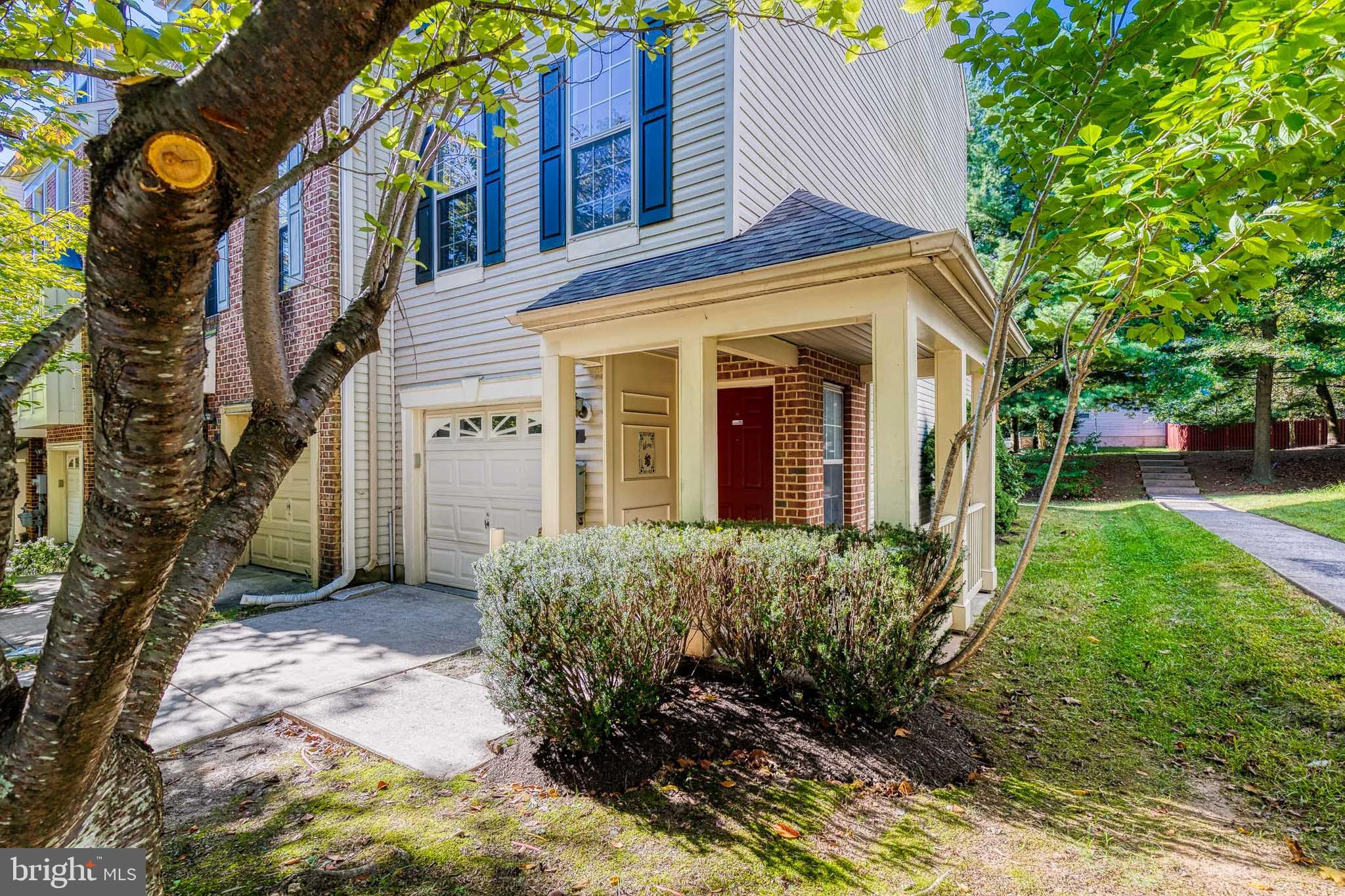17 Bank Spring Court Owings Mills, MD 21117 - Photo 2 of 31