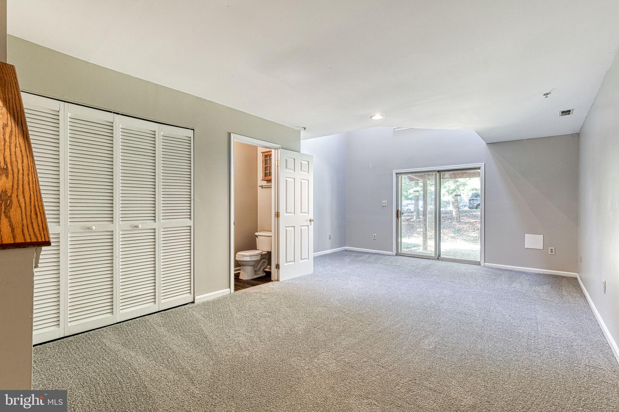 17 Bank Spring Court Owings Mills, MD 21117 - Photo 4 of 31