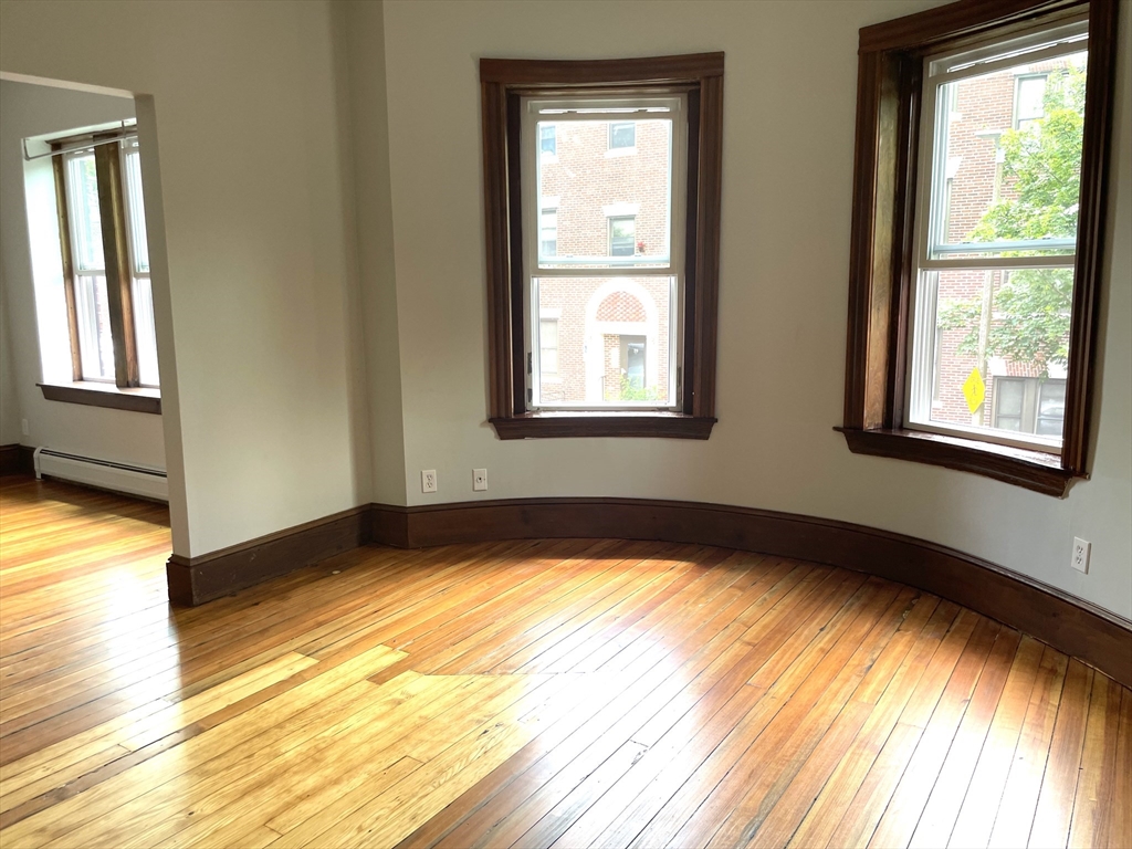 28 Montebello Road, Unit 2 Boston, MA 02130 - Photo 14 of 26