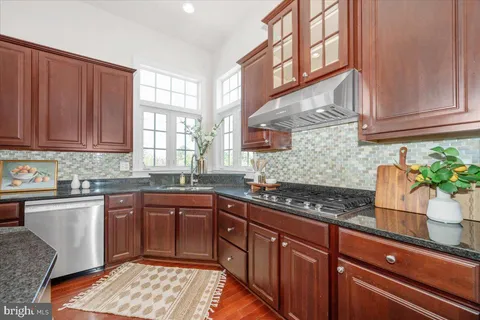 $1,450,000 | 11117 Potomac Oaks Drive, Rockville, MD 20850