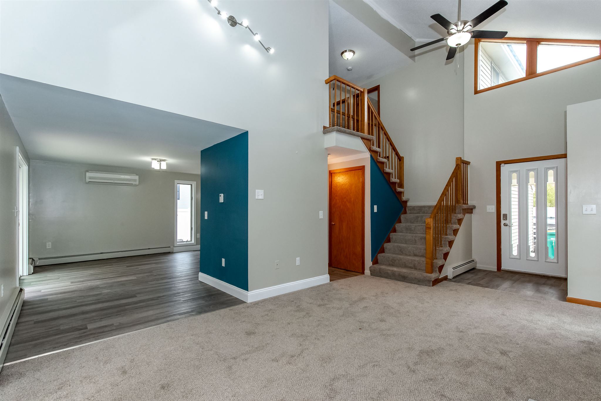 265 Eastern Avenue Rochester, NH 03867 - Photo 7 of 32