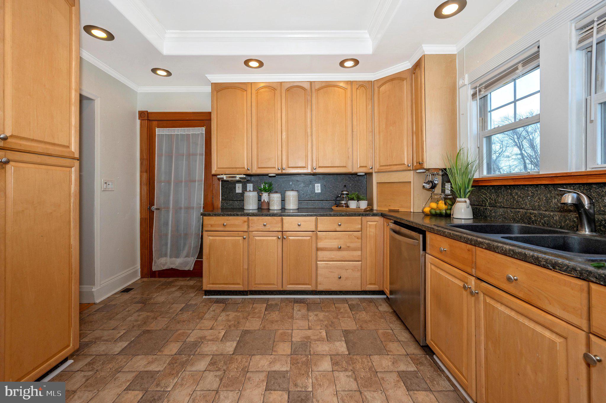 9384 North Laurel Road Laurel, MD 20723 - Photo 19 of 47 PDR_7992