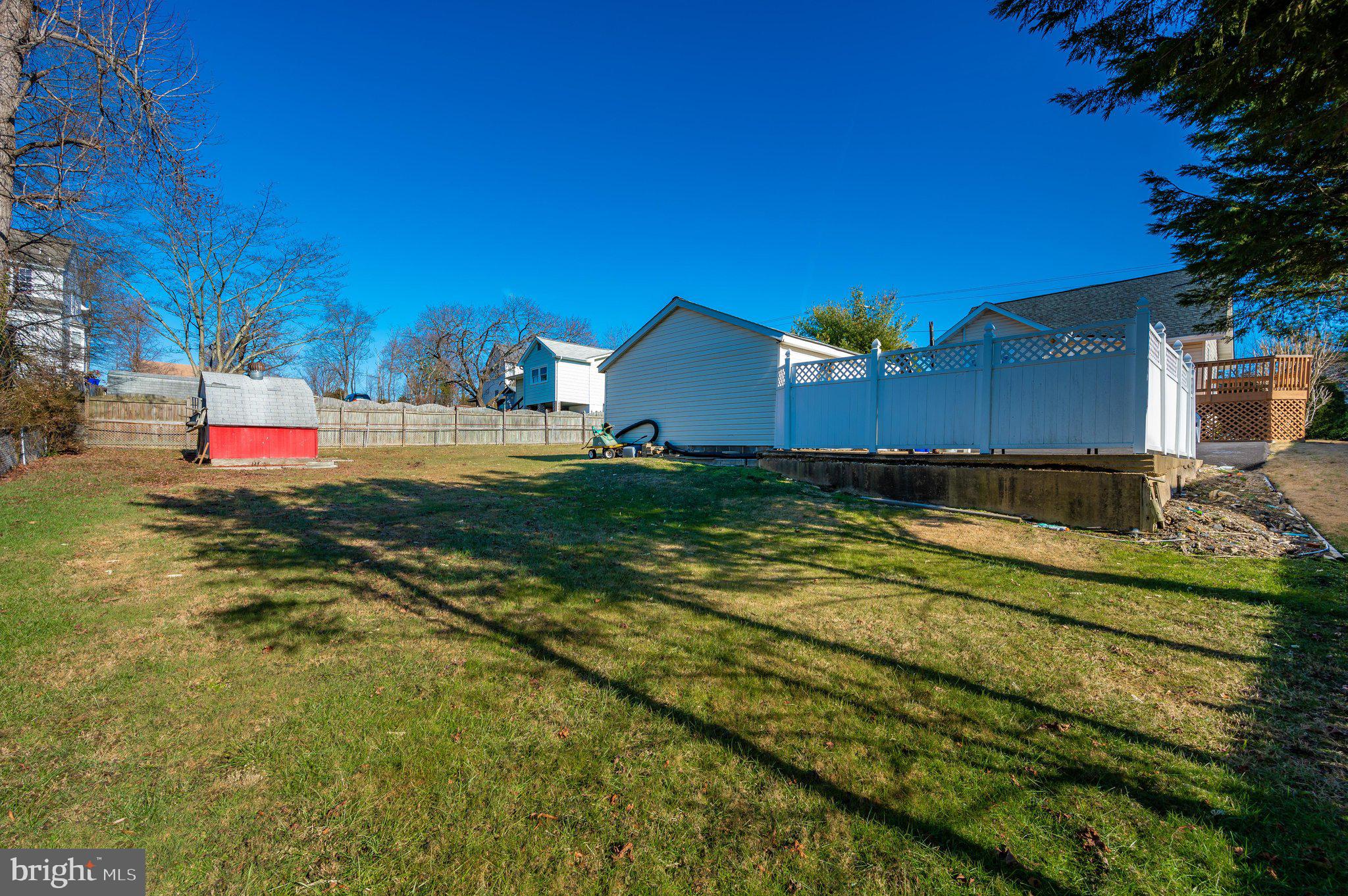 9384 North Laurel Road Laurel, MD 20723 - Photo 3 of 47 PDR_8050