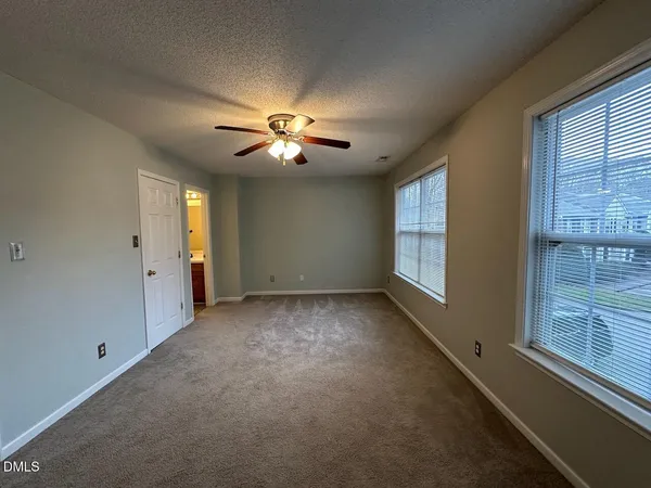$1,600 | 306 Black Bird Court, Cary, NC 27511