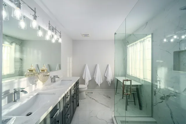 $375,000 | 2930 Glacier Way, Unit A, Wauconda, IL 60084