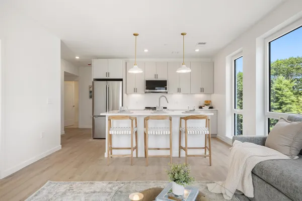 $739,900 | 80 Constitution Avenue, Unit 403, Portsmouth, NH 03801