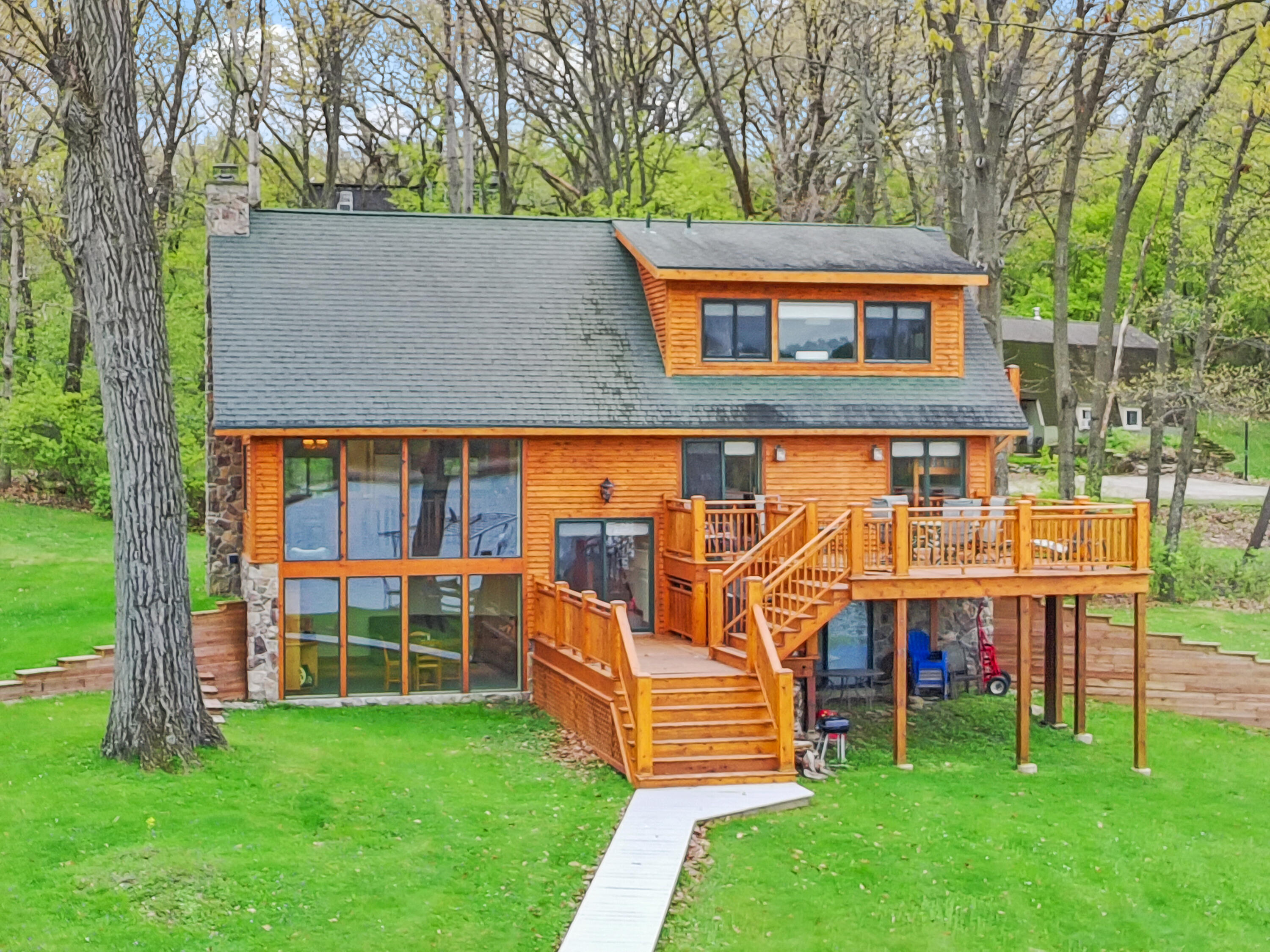 N6993 Oakwood Road Richmond, WI 53190 - Photo 14 of 59 bb3