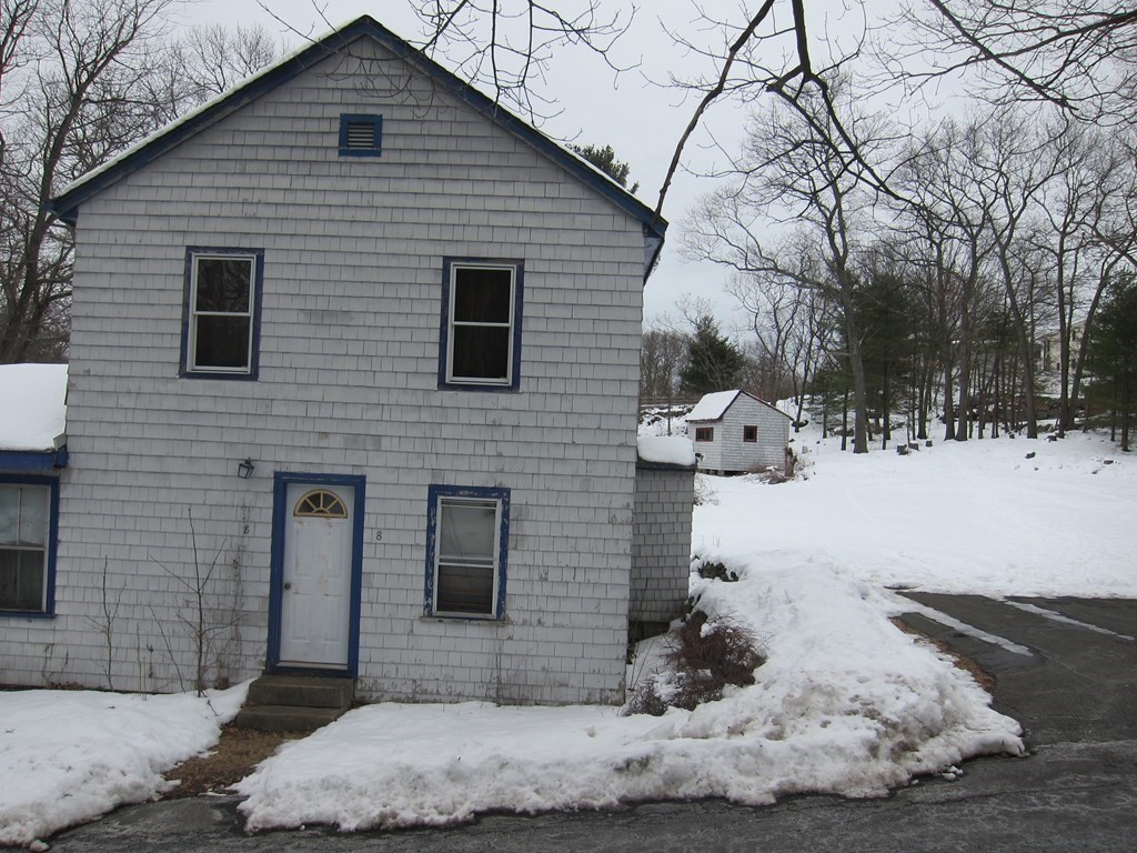 8 Chase Street Saugus, MA 01906 - Photo 5 of 11 Gallery Image 5
