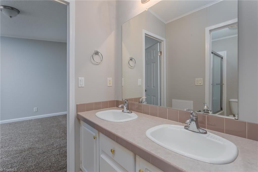300 Winding Ridge Lane Lexington, NC 27292 - Photo 22 of 29 Gallery Image 22