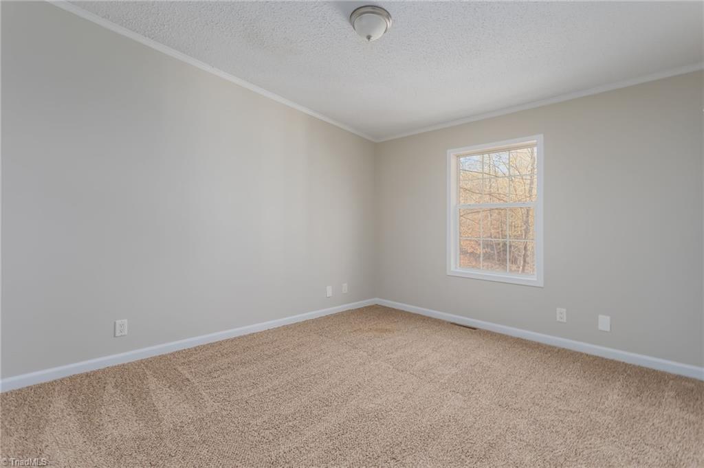 300 Winding Ridge Lane Lexington, NC 27292 - Photo 24 of 29 Gallery Image 24