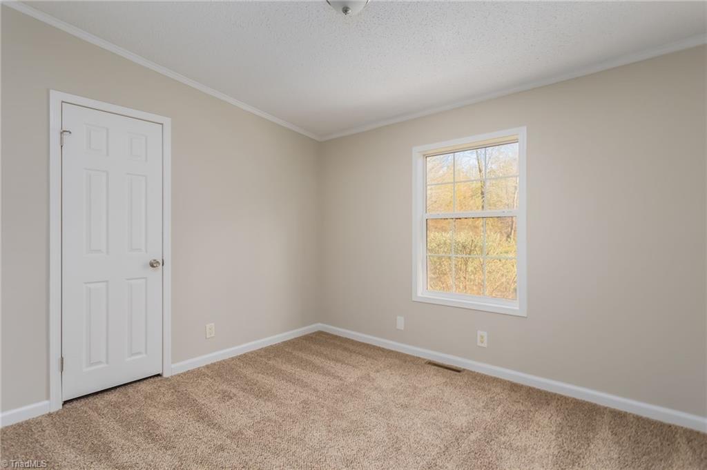 300 Winding Ridge Lane Lexington, NC 27292 - Photo 26 of 29 Gallery Image 26