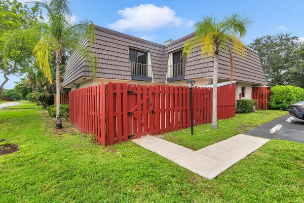 $2,500 | 326 Jupiter Lakes Boulevard, Unit 2310B, Jupiter, FL 33458