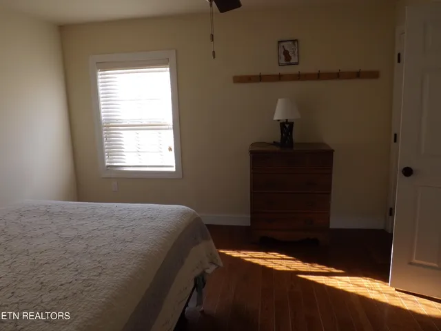 $500,000 | 223 Ulysses Daniels Lane, Harrogate, TN 37752