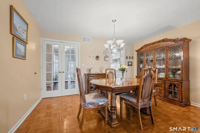 $240,000 | 3 Bayberry Court, Unit 3, Cromwell, CT 06416