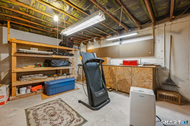 $240,000 | 3 Bayberry Court, Unit 3, Cromwell, CT 06416