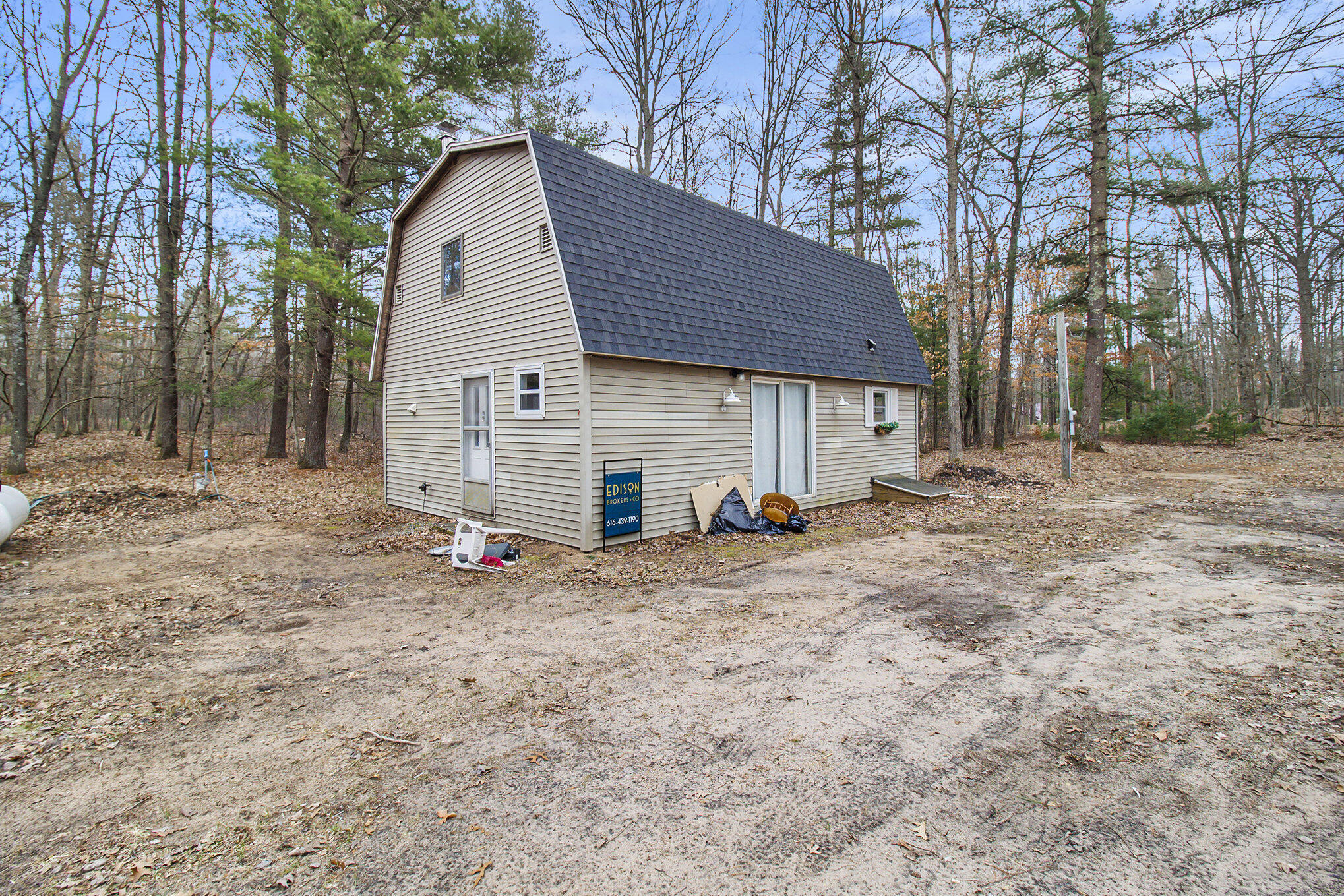 11744 North Benson Road Manistee, MI 49660 - Photo 3 of 17 003_5r6a8153_277